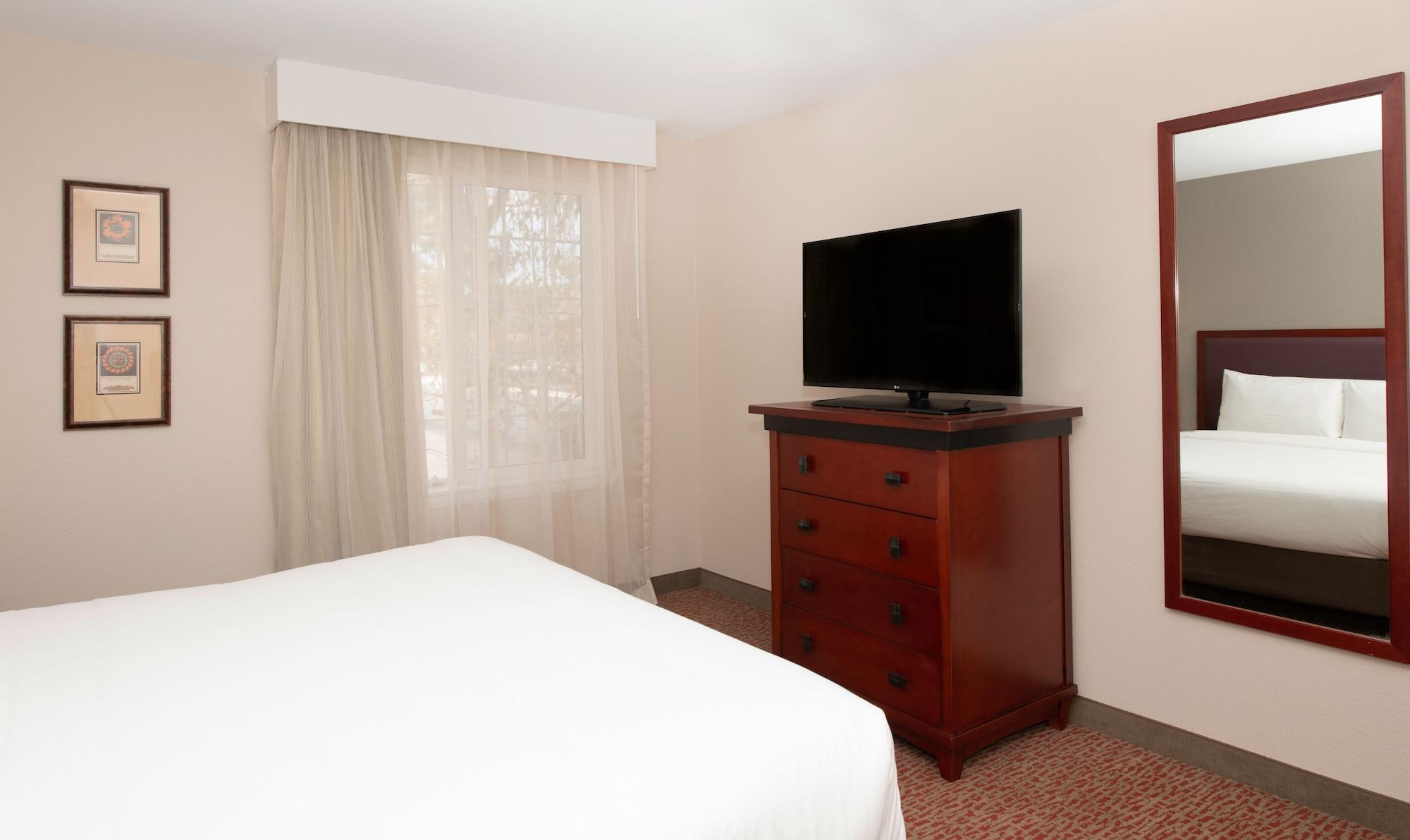 Larkspur Landing Extended