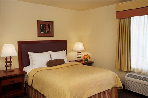 Hotel Larkspur Landing Extended 3*